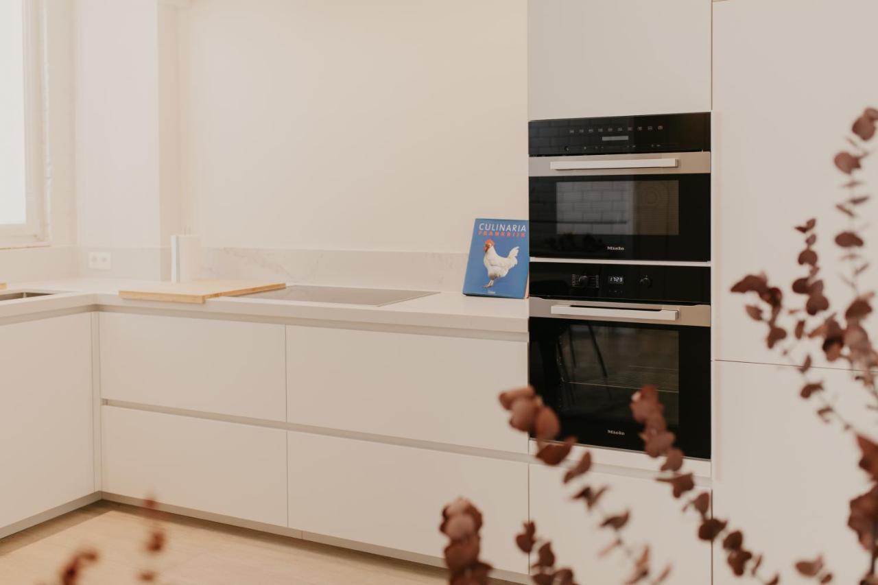 Blue Bird Residence Suite Moriaan Antwerpen Exterior foto