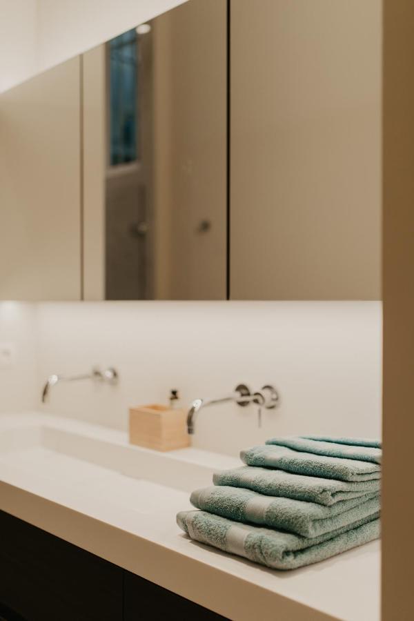Blue Bird Residence Suite Moriaan Antwerpen Exterior foto