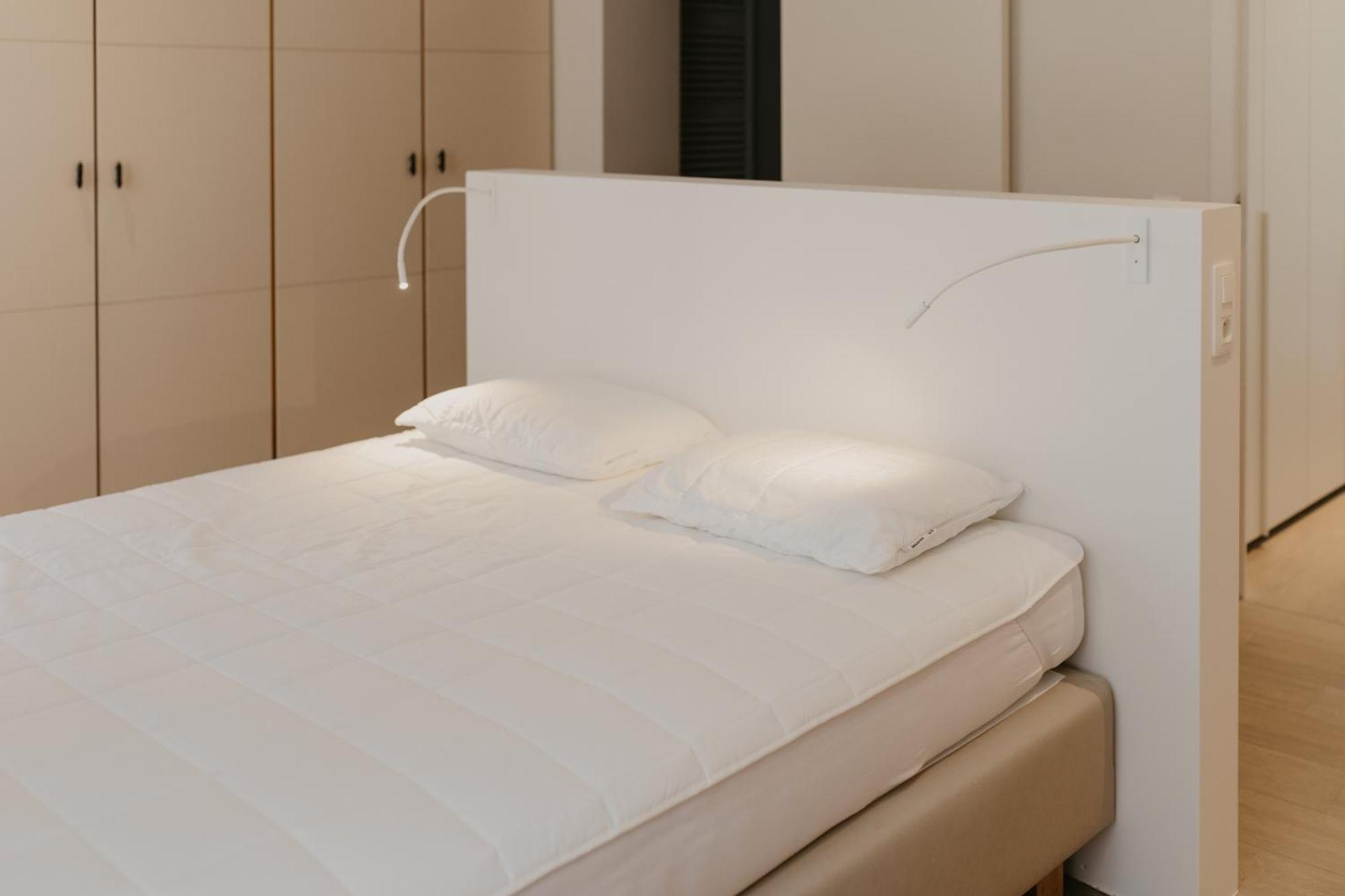 Blue Bird Residence Suite Moriaan Antwerpen Exterior foto