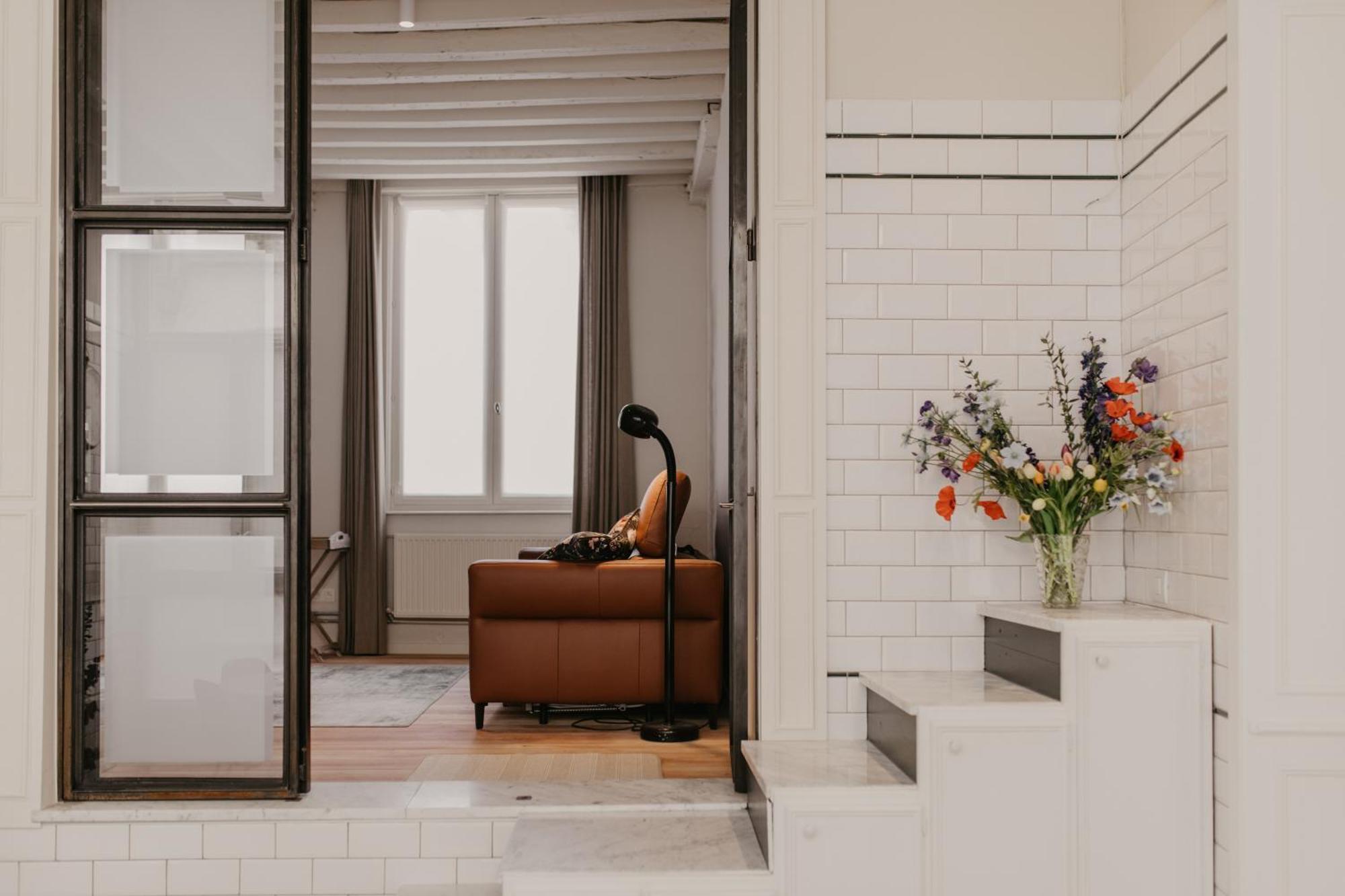 Blue Bird Residence Suite Moriaan Antwerpen Exterior foto